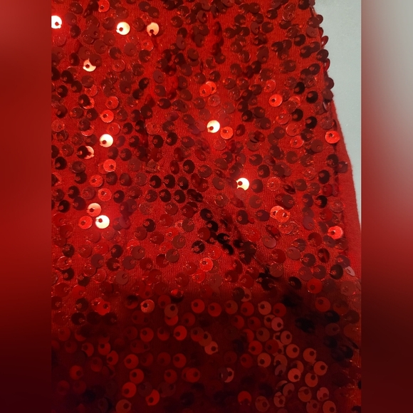 Active Basic Los Angeles Red Sequin Party Tank Top Size Medium - Picture 2 of 7